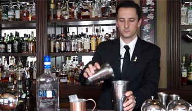 Cocktail Journals - Video Recipe: Moscow Mule